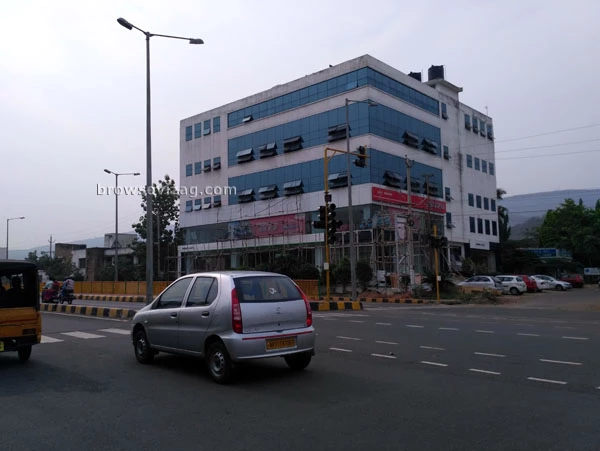 Isuzu Showroom